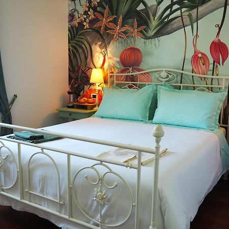 ヌマーナ Aura Relais Bed & Breakfast エクステリア 写真