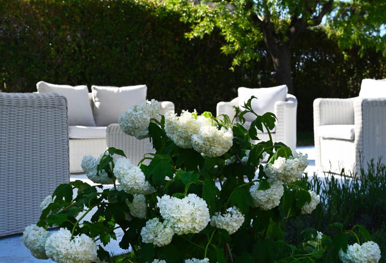 ヌマーナ Aura Relais Bed & Breakfast エクステリア 写真