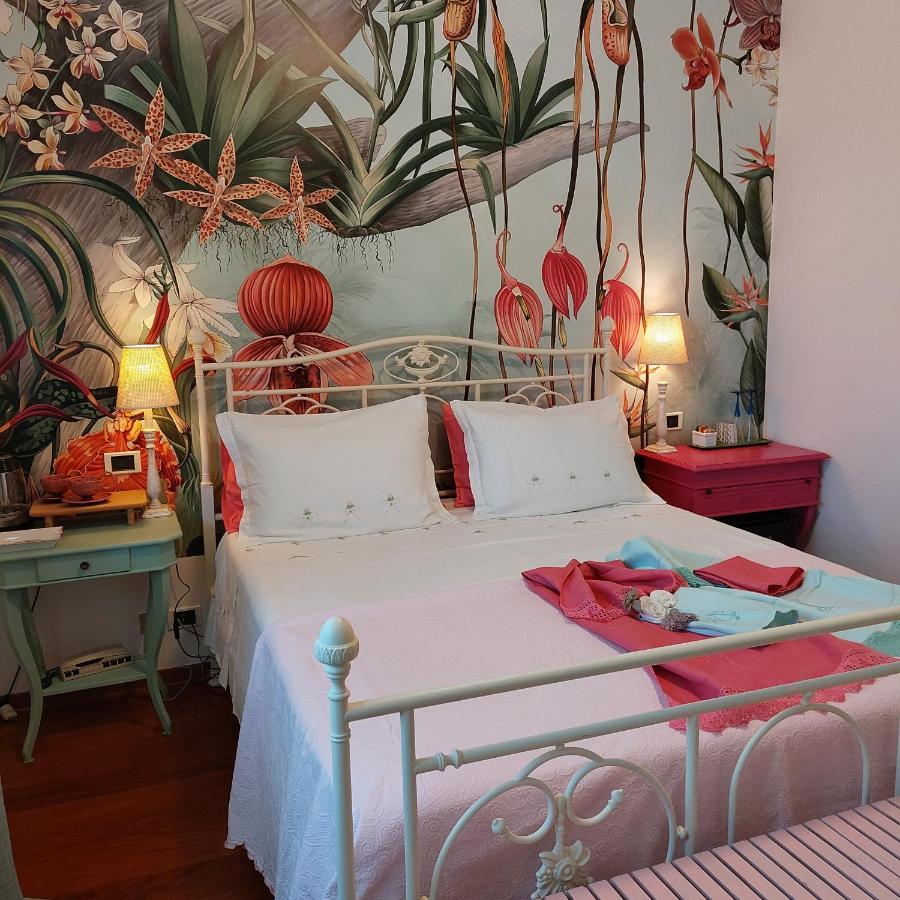 ヌマーナ Aura Relais Bed & Breakfast エクステリア 写真